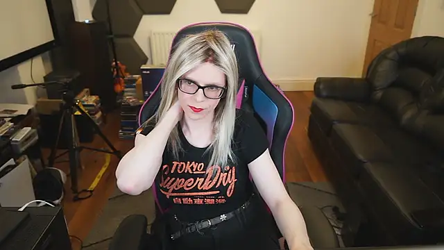 Snapshot of KelseyCobalt chatting on January 16, 9:51 pm KelseyCobalt online show from January 16, 9:51 pm