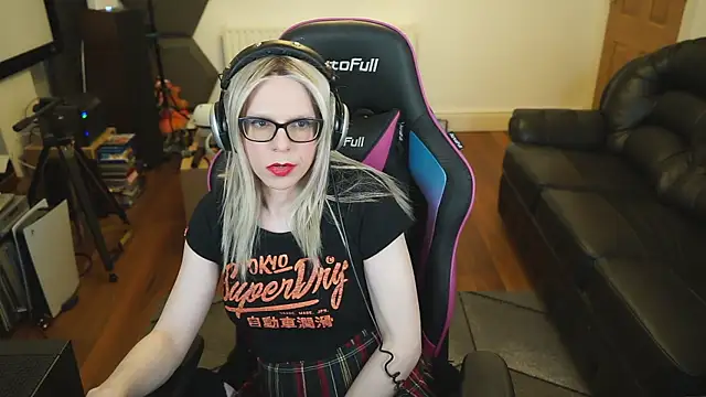 Snapshot of KelseyCobalt chatting on February 25, 9:35 pm KelseyCobalt online show from February 25, 9:35 pm