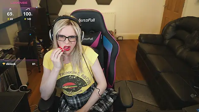 Snapshot of KelseyCobalt chatting on March 12, 11:44 pm KelseyCobalt online show from March 12, 11:44 pm