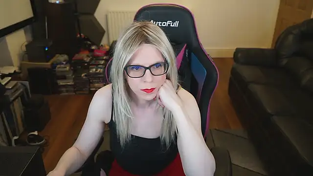 Snapshot of KelseyCobalt chatting on March 22, 8:59 pm KelseyCobalt online show from March 22, 8:59 pm