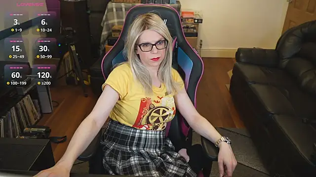 Snapshot of KelseyCobalt chatting on October 16, 7:48 pm KelseyCobalt online show from October 16, 7:48 pm