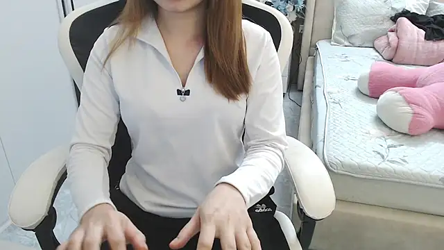 Snapshot of Hanako_love chatting on March 16, 3:50 pm Hanako love online show from March 16, 3:50 pm