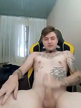 Snapshot of DanielMagains chatting on March 7, 6:22 pm DanielMagains online show from March 7, 6:22 pm