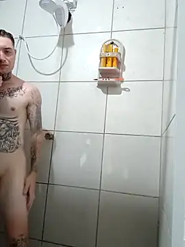 Snapshot of DanielMagains chatting on November 27, 10:45 pm DanielMagains online show from November 27, 10:45 pm