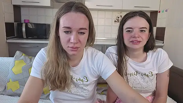 Naughty Alice online show from November 28, 5:54 am