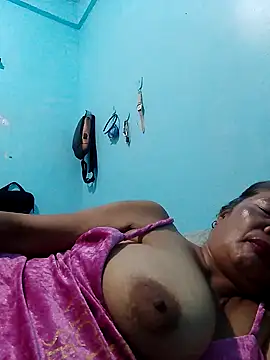 sexylizzy4u online show from February 28, 6:09 pm