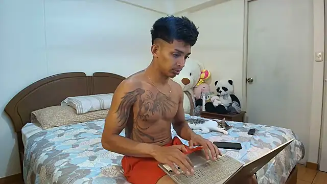  dannyaldana  online show from January 14, 4:50 pm