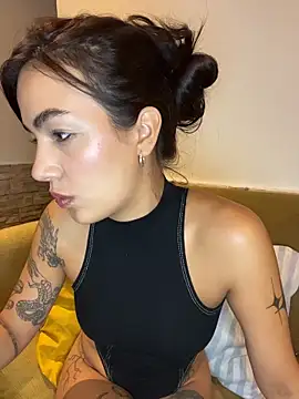 sralalo online show from February 10, 2:37 am