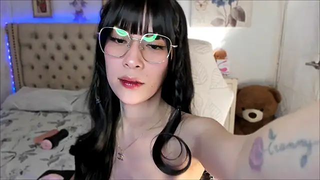 Snapshot of angelic_facexx chatting on May 20, 12:55 pm angelic facexx online show from May 20, 12:55 pm