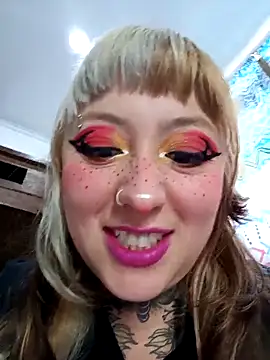 Snapshot of cindy_ink chatting on November 21, 5:00 pm cindy ink online show from November 21, 5:00 pm