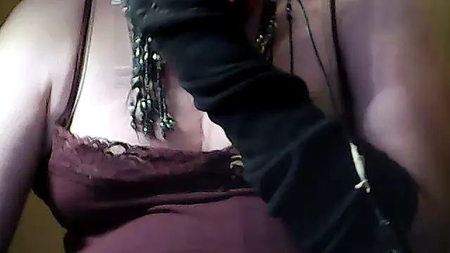 sissy sarah69 online show from November 23, 10:04 am