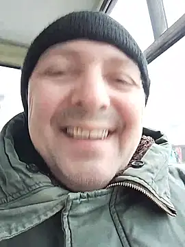 Pokaz2020 online show from February 7, 9:05 am