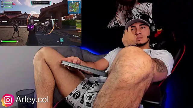 Dimitri Colleman online show from December 5, 7:28 pm