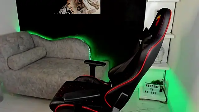 Dimitri Colleman online show from January 17, 2:29 am