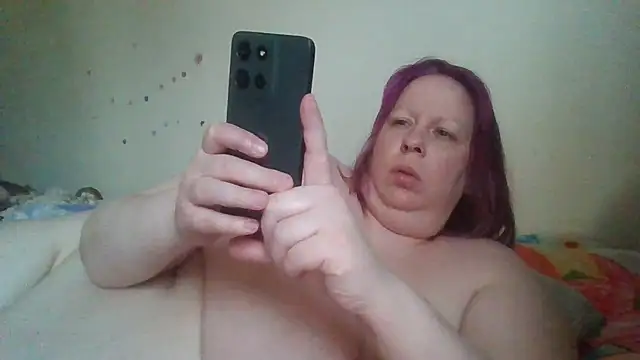 starlight1983 online show from April 15, 12:45 pm