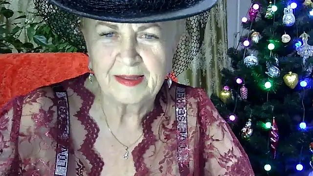 Emma52610 online show from January 17, 5:51 pm