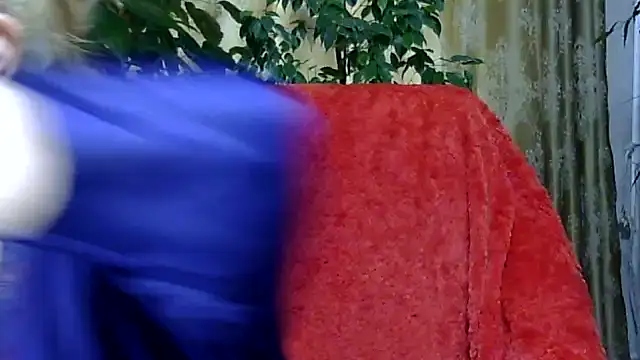 Emma52610 online show from November 12, 12:27 pm