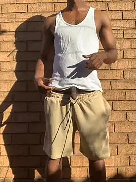 Snapshot of ZeusBlackDick chatting on March 8, 5:38 am ZeusBlackDick online show from March 8, 5:38 am