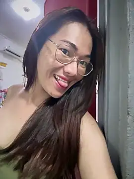 Snapshot of Jakolera2020 chatting on November 6, 4:57 am Jakolera2020 online show from November 6, 4:57 am