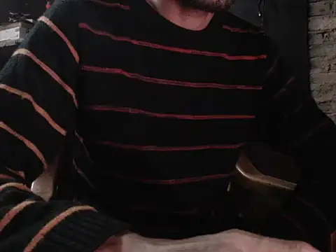 Snapshot of ThethunderPo chatting on December 24, 3:16 pm ThethunderPo online show from December 24, 3:16 pm