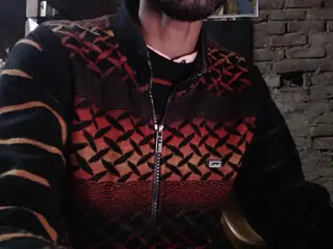 Snapshot of ThethunderPo chatting on January 12, 1:21 am ThethunderPo online show from January 12, 1:21 am