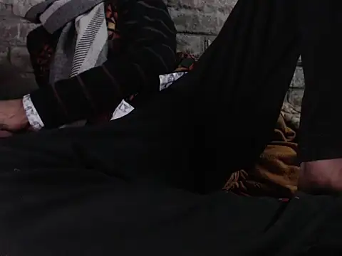 Snapshot of ThethunderPo chatting on January 28, 3:14 pm ThethunderPo online show from January 28, 3:14 pm