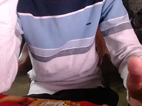 Snapshot of ThethunderPo chatting on February 26, 5:07 pm ThethunderPo online show from February 26, 5:07 pm