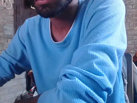 Snapshot of ThethunderPo chatting on October 8, 7:06 am ThethunderPo online show from October 8, 7:06 am