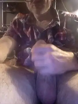 Snapshot of ROBERT0516 chatting on February 23, 1:57 am ROBERT0516 online show from February 23, 1:57 am