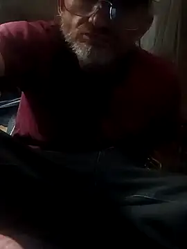 Snapshot of ROBERT0516 chatting on September 9, 3:17 am ROBERT0516 online show from September 9, 3:17 am