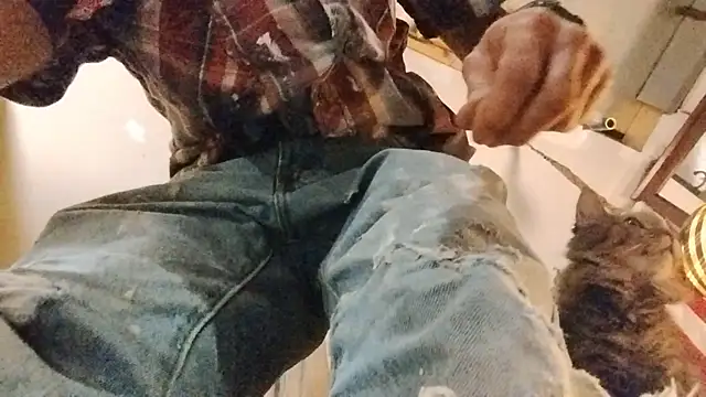 Snapshot of ROBERT0516 chatting on September 29, 10:25 pm ROBERT0516 online show from September 29, 10:25 pm