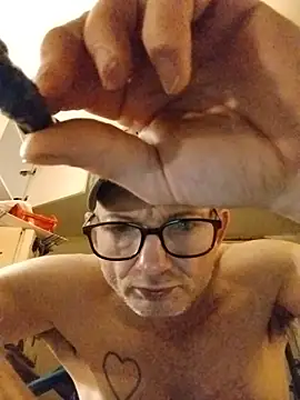 Snapshot of ROBERT0516 chatting on October 30, 4:58 am ROBERT0516 online show from October 30, 4:58 am