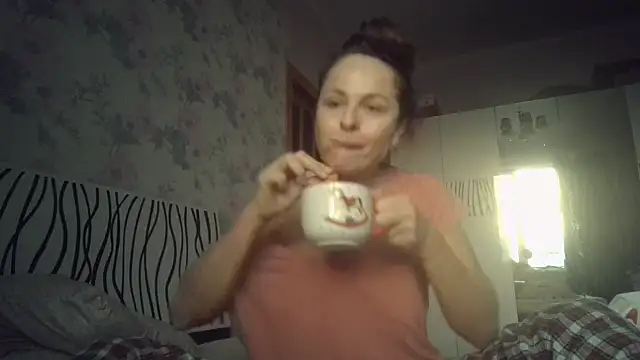 LindaStarS online show from December 16, 2:22 pm