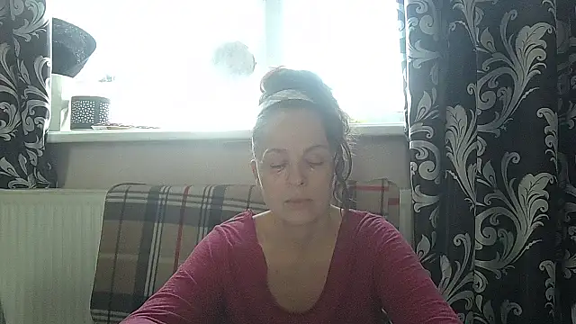 LindaStarS online show from April 14, 5:13 am