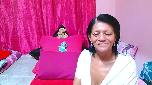 Snapshot of SLUTTYROXY chatting on January 15, 6:22 pm SLUTTYROXY online show from January 15, 6:22 pm