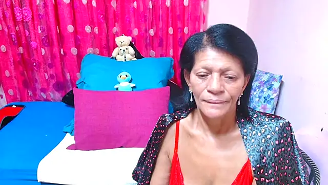 Snapshot of SLUTTYROXY chatting on February 14, 8:05 pm SLUTTYROXY online show from February 14, 8:05 pm