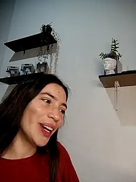 loveuu-bae online show from December 18, 12:21 am