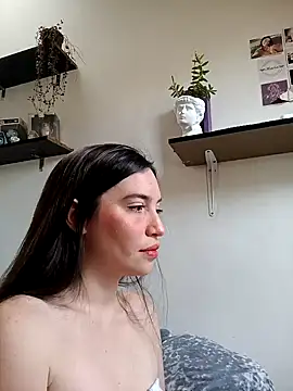 loveuu-bae online show from December 20, 9:17 pm