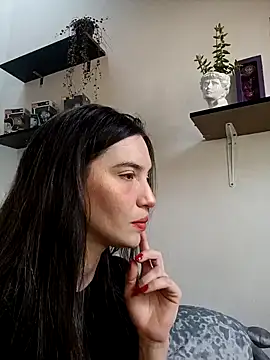 loveuu-bae online show from February 5, 9:50 pm