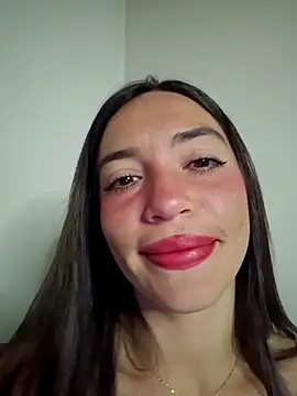 loveuu-bae online show from December 14, 11:20 pm