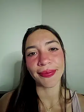 loveuu-bae online show from December 16, 12:59 am