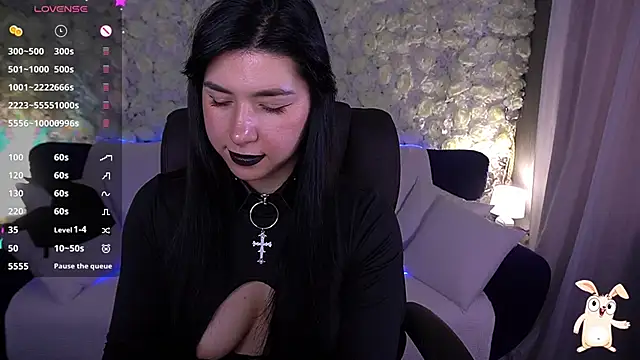 EmilyCandyy online show from May 28, 6:21 am