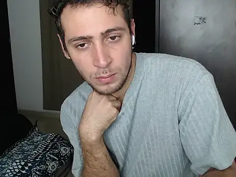 stevensanchez99 online show from April 29, 5:30 pm