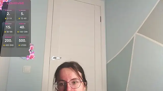 MilaniaCute online show from February 12, 3:51 pm