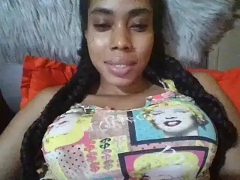 Snapshot of HONEYSWEETS_LIVE chatting on December 2, 6:30 am HONEYSWEETS LIVE online show from December 2, 6:30 am