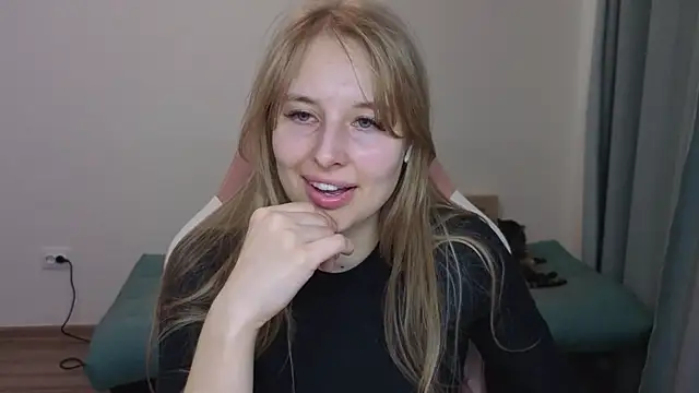 Snapshot of Jessy_Ginger chatting on May 3, 12:11 pm Jessy Ginger online show from May 3, 12:11 pm