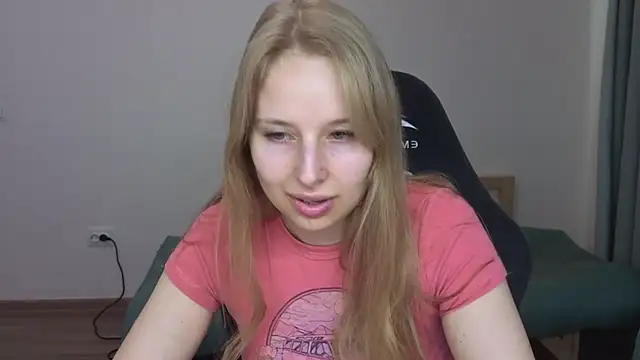 Snapshot of Jessy_Ginger chatting on June 30, 12:28 pm Jessy Ginger online show from June 30, 12:28 pm