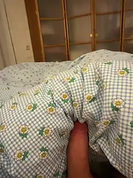 geilerboy2628 online show from April 19, 9:50 pm