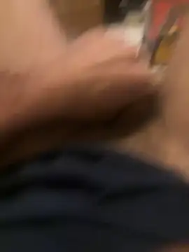 Snapshot of mikeylong chatting on February 8, 8:01 pm mikeylong online show from February 8, 8:01 pm