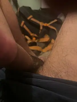 Snapshot of mikeylong chatting on February 14, 7:49 am mikeylong online show from February 14, 7:49 am